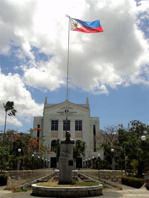 capital of quezon province philippines.